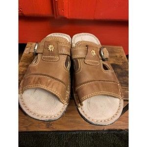 Vintage Eastland Brown Leather Slides Sandals size 6
